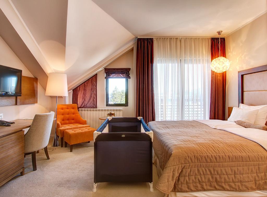 Hotel Mir Ζλάτιμπορ Εξωτερικό φωτογραφία